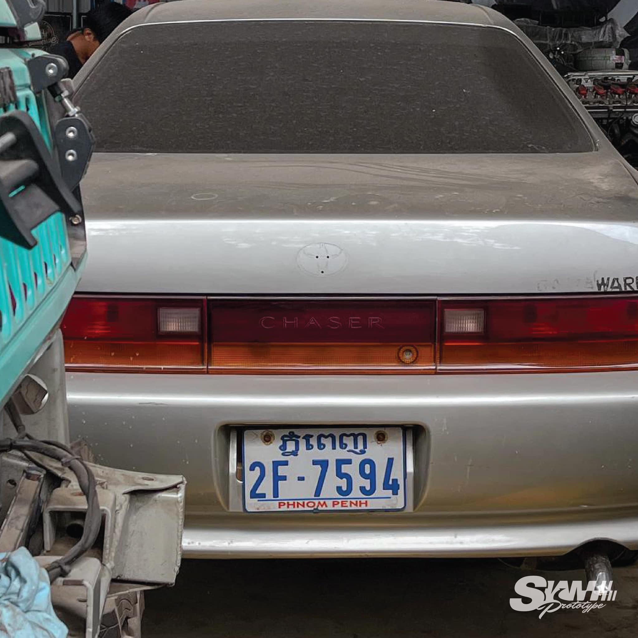 Chaser GX90 side