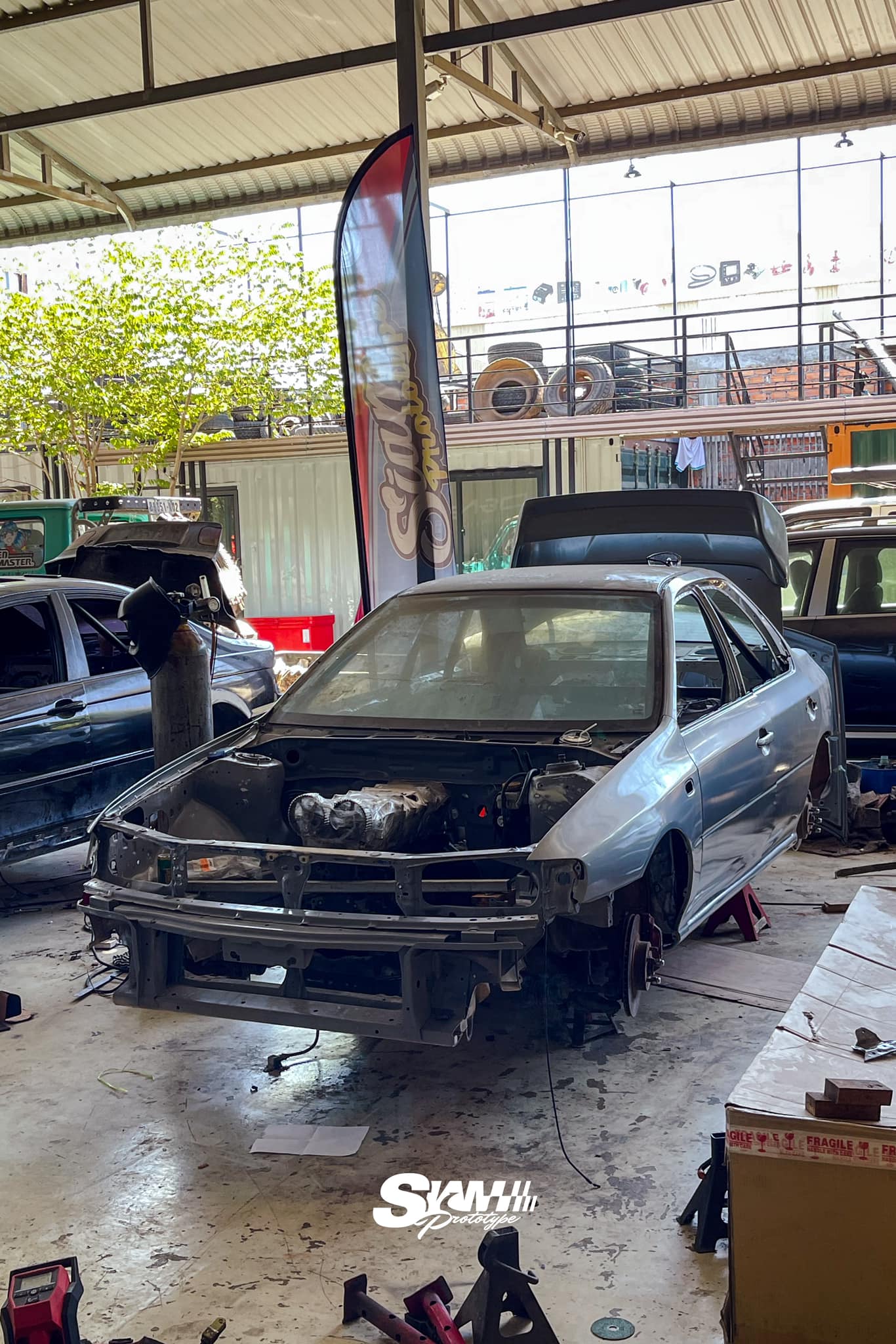 GC8 front stripped, no bumper